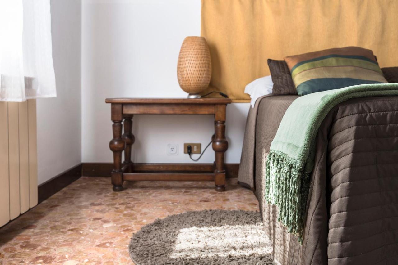 Colombina Like At Home 3 Bedrooms Fully Equipped Air Conditioned เวนิส ภายนอก รูปภาพ