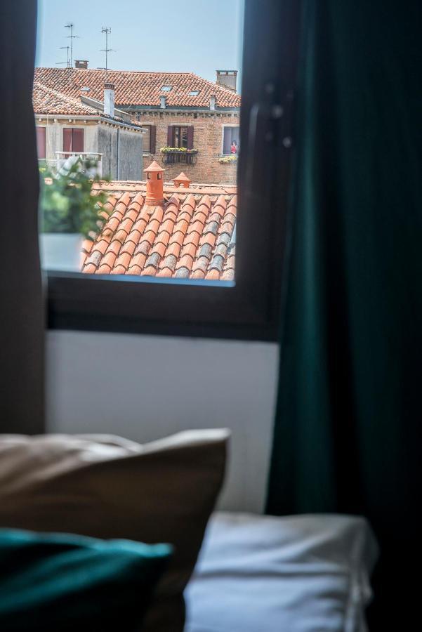 Colombina Like At Home 3 Bedrooms Fully Equipped Air Conditioned เวนิส ภายนอก รูปภาพ